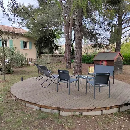 Apartman Avec Grand Jardin Et Parking, *